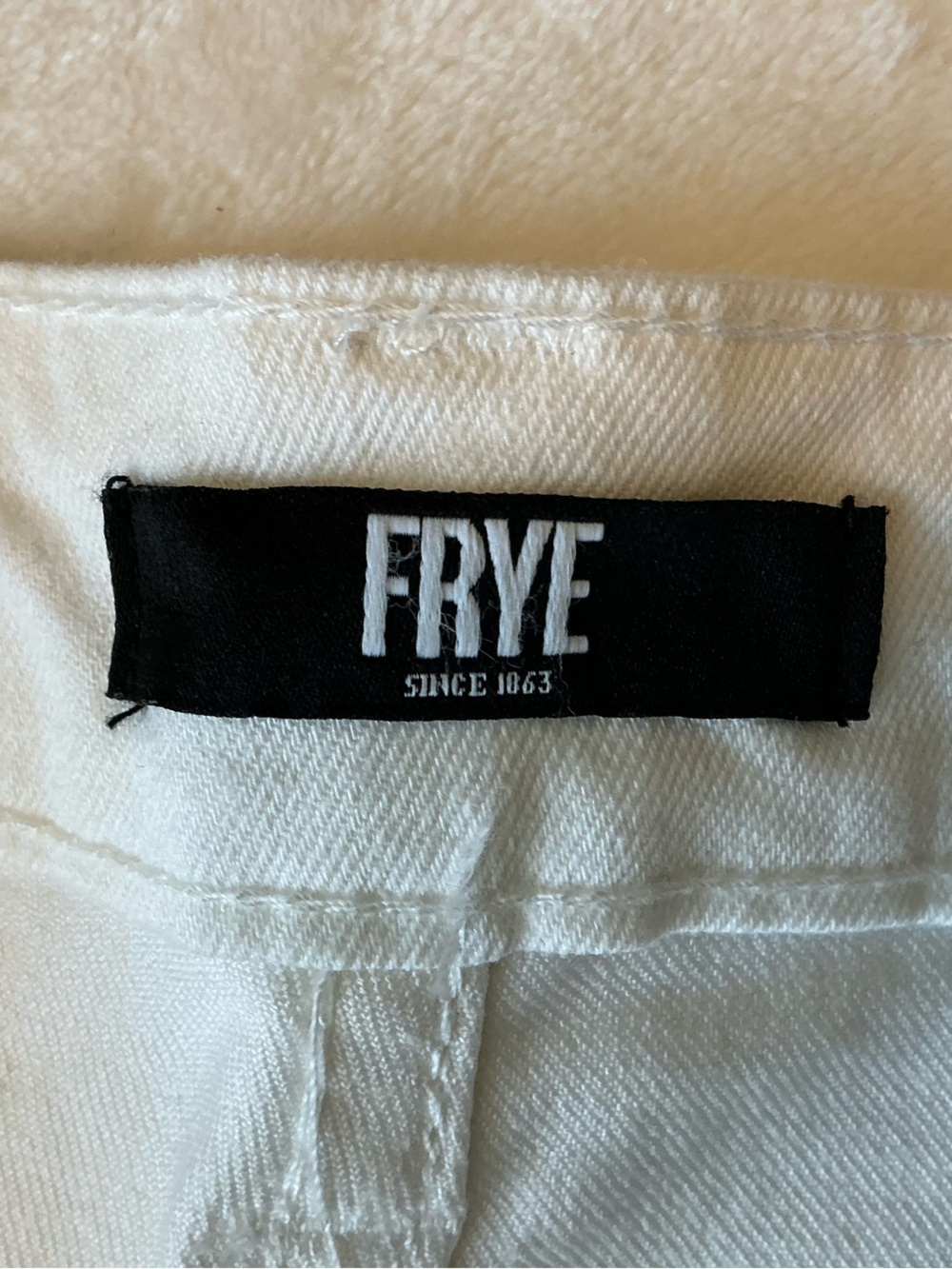 Frye High Rise Ivory Cropped Cuffed Jeans Size 14/32 NWT - Picture 12 of 14